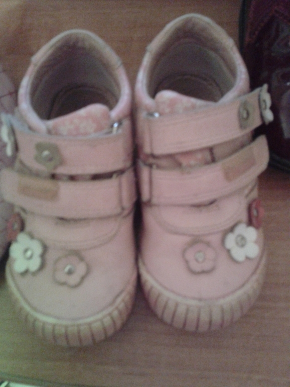 Обувь пакетом от 22 до 25 размера