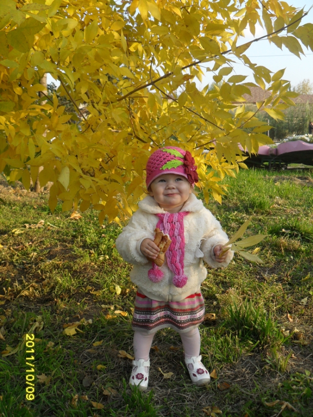 Мои вязаные вещи на прогулках!!!!!!