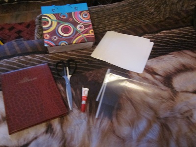 Блокнот с конвертами.