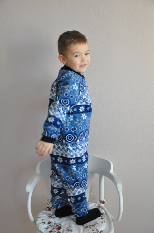 Халат и поддева для сына -Burda