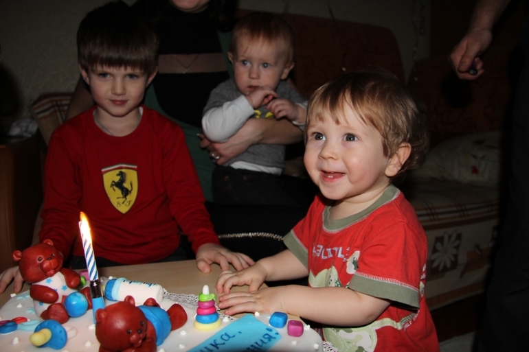 Нам 1 годик!