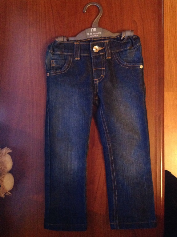 Для девочки разное 1,5-2-3 года !!!!Первомайская ,почта))