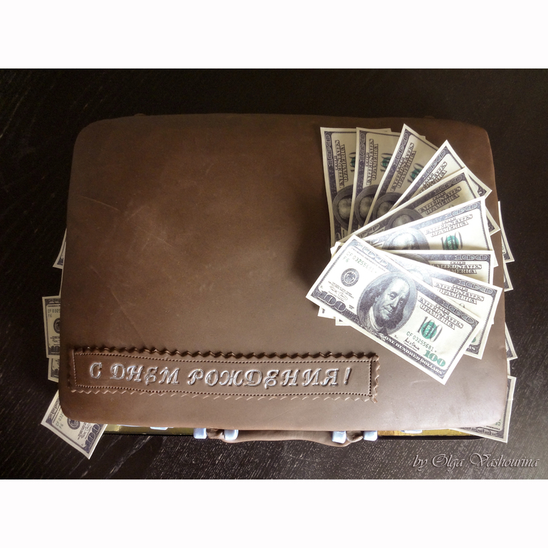 Мой первый дипломат с деньгами