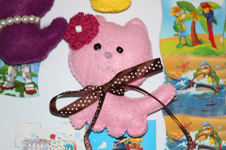 Подарочек на 8 марта)))