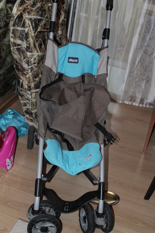 Коляска трость Чикко