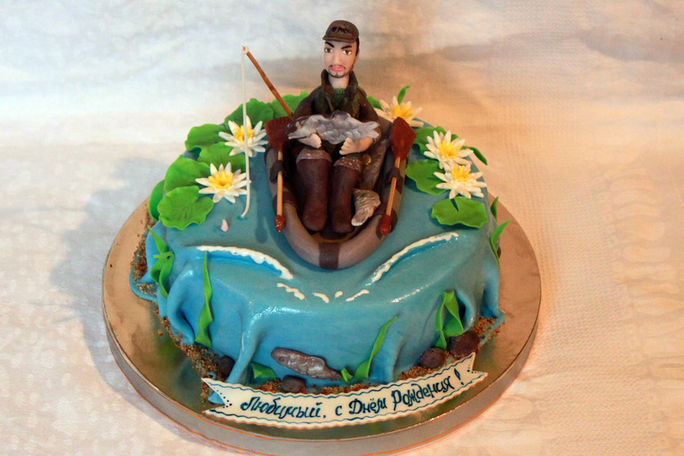 Парочка мужских.