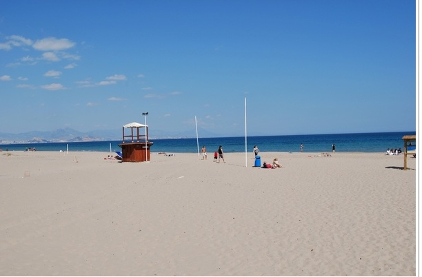 Сдаю бунгало 2 спальни (Испания, Коста Бланка)