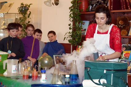 День книги в библиотеке Гладкова.