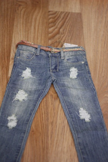 Джинсы Zara для девочки 2-3 года.