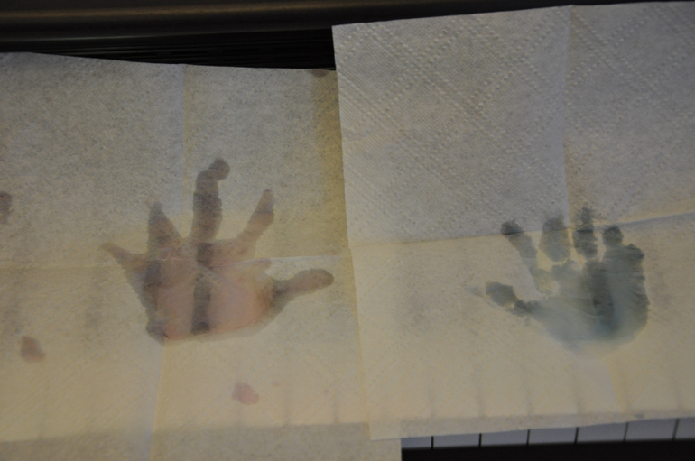 Рисование льдом