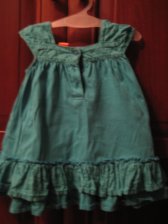 Пристрой детской одежды  в отличном состоянии