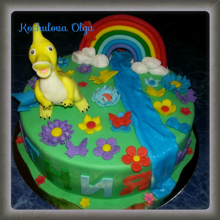 торт для Агнии с любимым динозавриком!