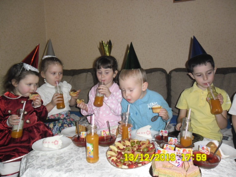 4 года моя доня большая!!!!!!