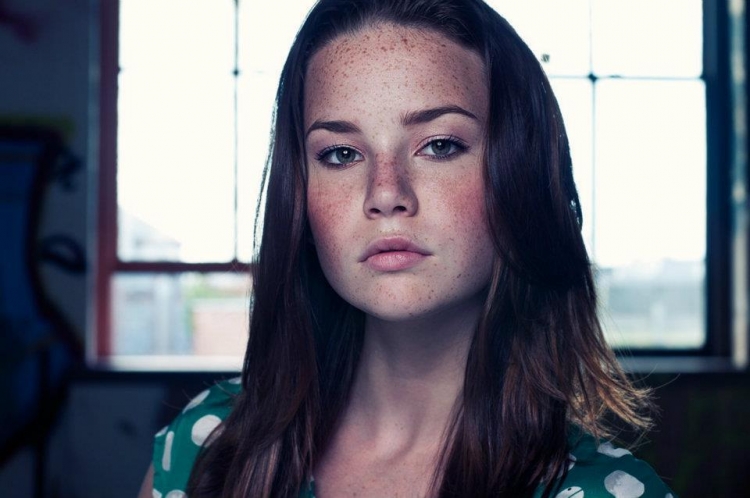 Контрольное задание № 41. Цветная сетка на фотографии