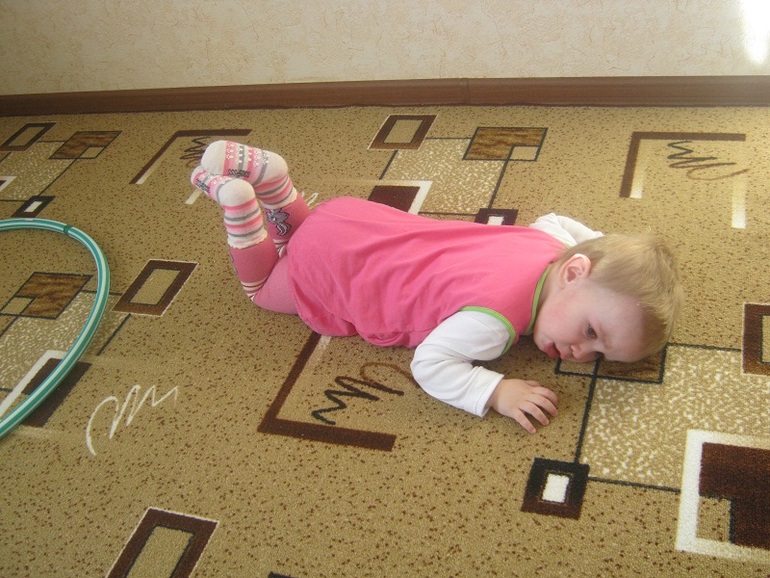 Полине 1год и 6 месяцев