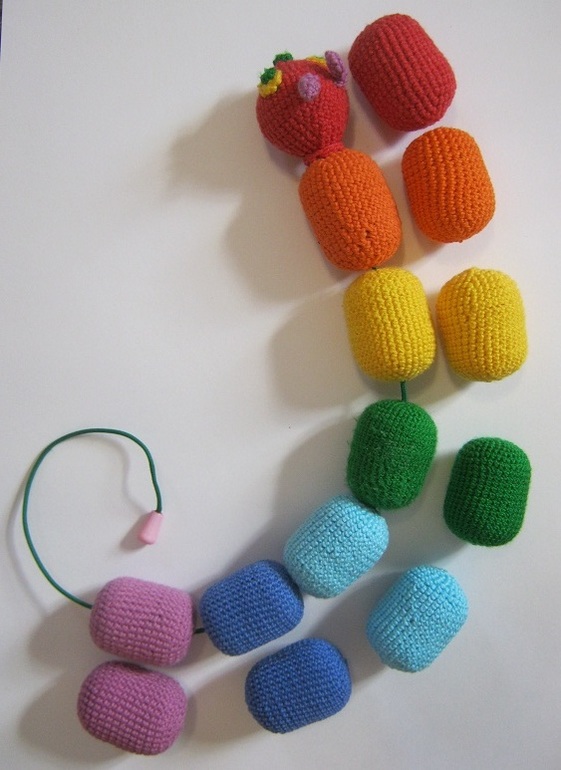 Разноцветные цилиндры