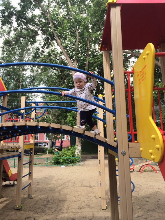 Нам 1,6, ура!!!