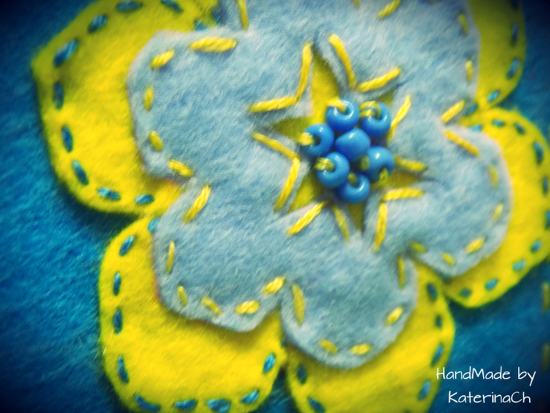 Обложка на паспорт из фетра №2