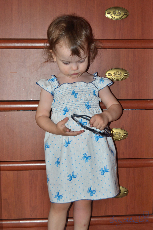 Сарафанчик.