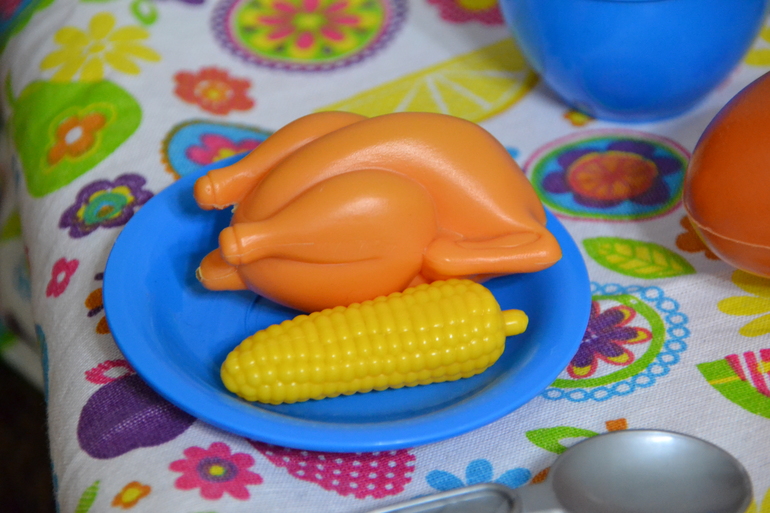 Маленькая хозяйка (на кухне)