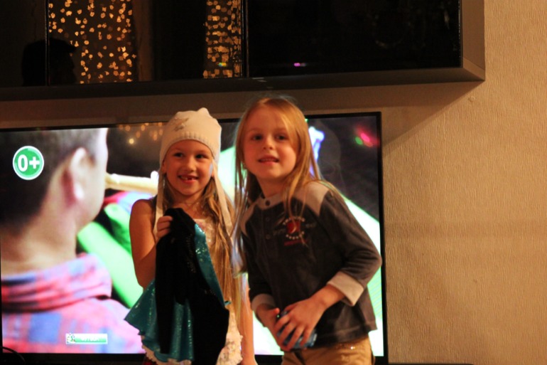 Новый год с друзьями!)