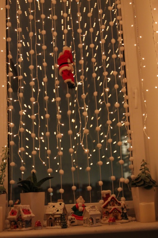 новый год к нам мчится...