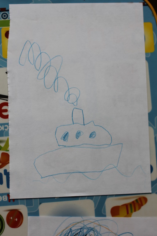 Андрей рисует