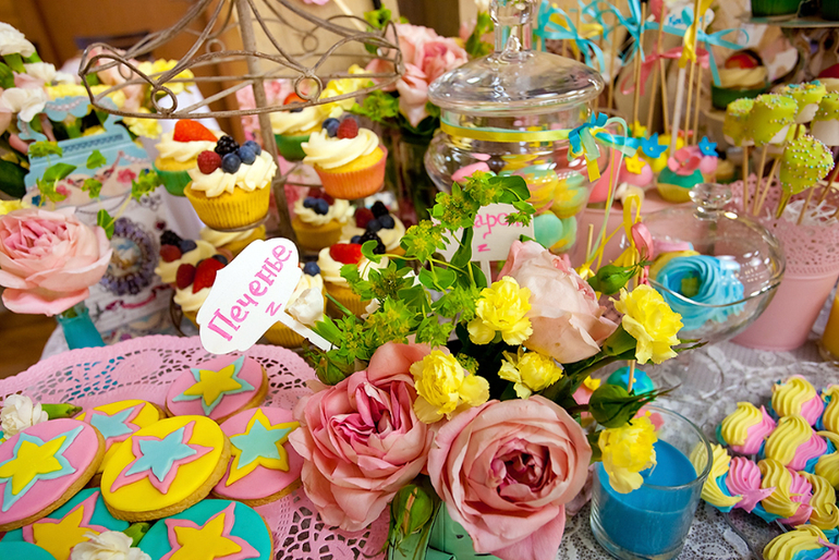 Wedding candy bar flowers. Свадебный сладкий стол ЦВЕТЫ.