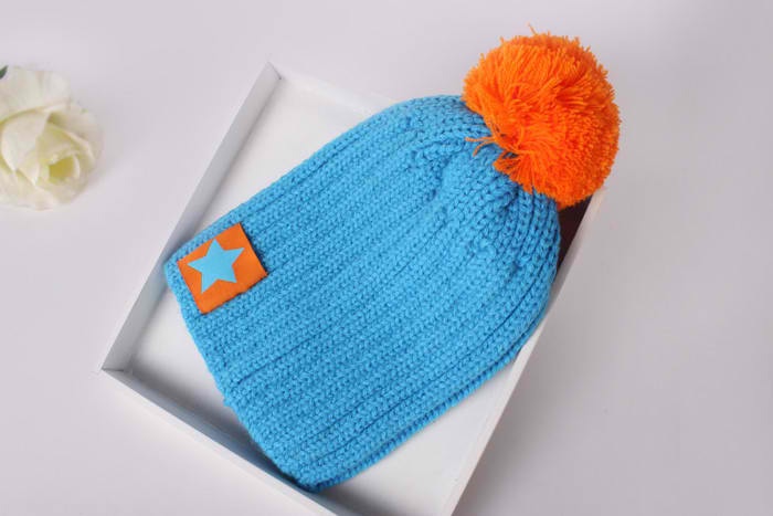 Помогите подобрать комбез к шапке))))