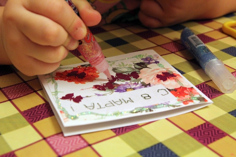 Открытки для воспитателей на 8 марта. МК от дочки.