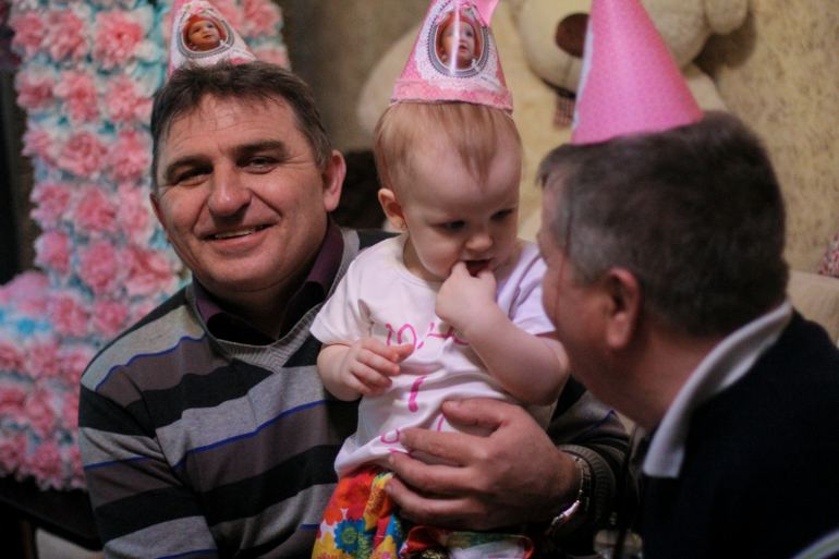 Фото с ПЕРВОГО ДР Есюни))))