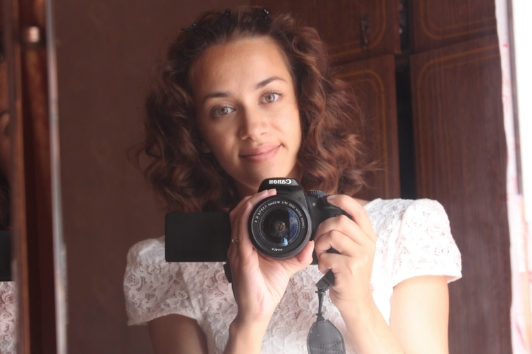 Помогите определиться с прической и как вам образ?)