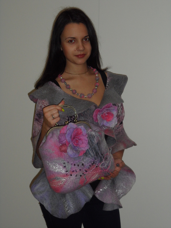 Девочки помогите, не могу придумать название комплекта, всю голову уже сломала