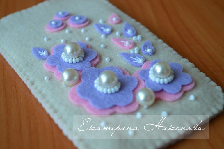 Чехлы для телефона)