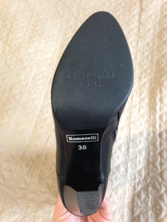 Сапоги демисезонные фирмы Romanelli 38 размер