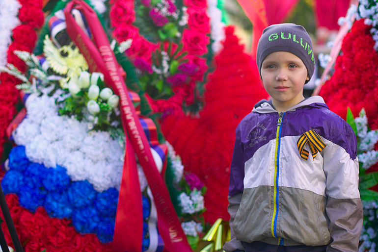 Сегодня у вечного огня...