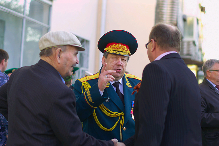 Сегодня у вечного огня...