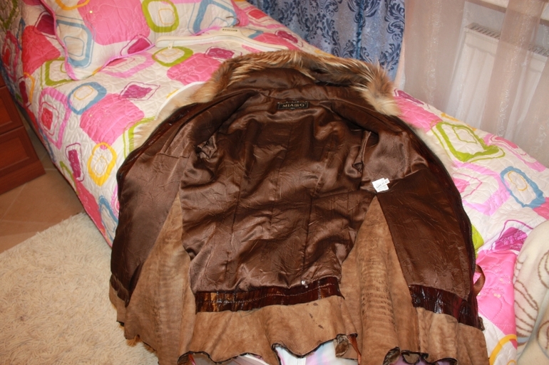 Эксклюзивная кожаная куртка с отделкой мехом 42 р-р