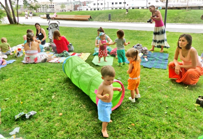 Фотоотчет со встречи мамы в парке 2 июля, Музеон.
