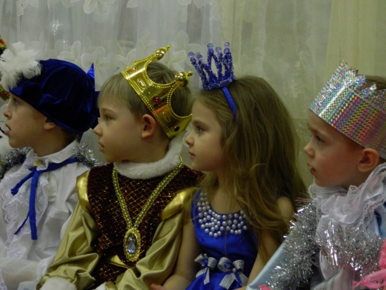 Новогодний утреннк в детском саду 2014