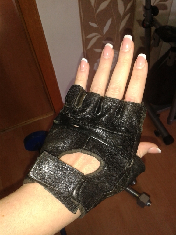 Мои помощники ... :-)