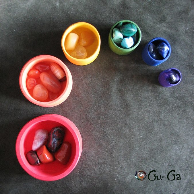 Игра-сортировка Деревянные стаканчики с бусинками