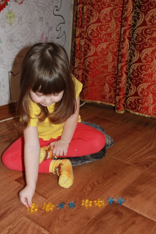 Монтессори-35. Предновогоднее занятие