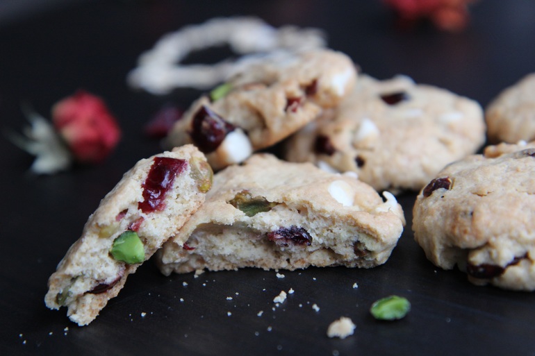 Овсяное печенье с клюквой и белым шоколадом