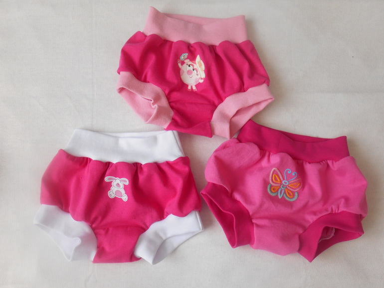 Яркие трусишки для моей малышки.