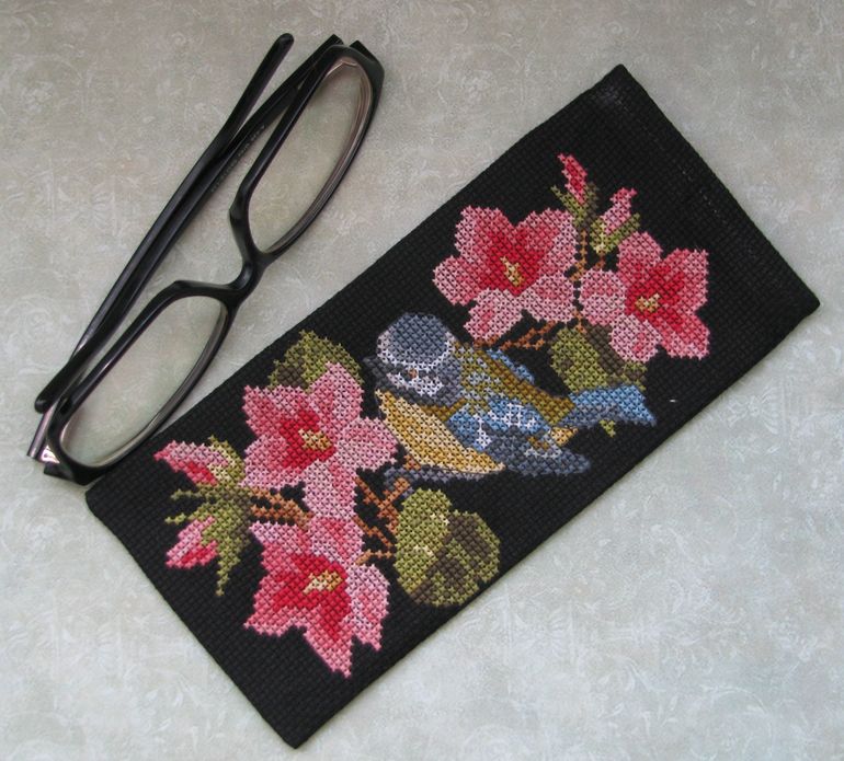 Радость " глазкам")))