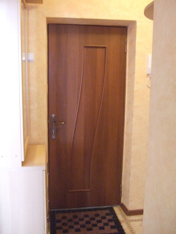 Может, нужна кому гостинка в Ростове-на-дону....