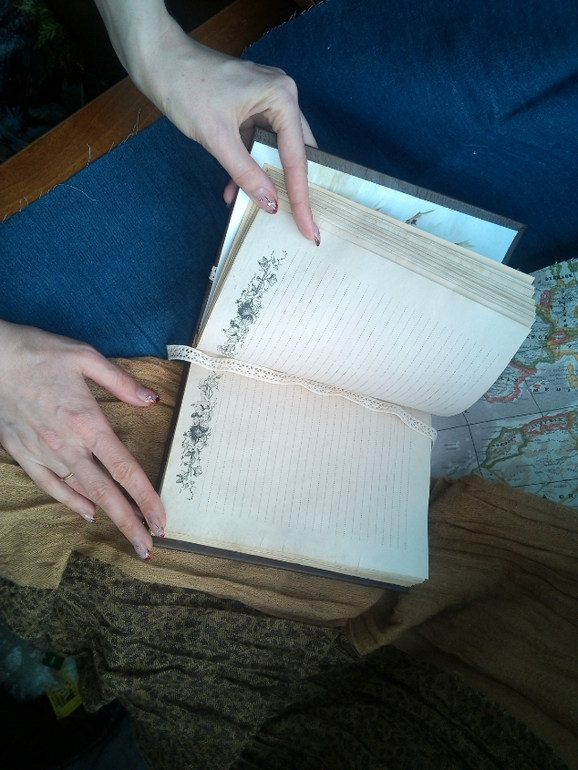 Блокнот в кожаной обложке