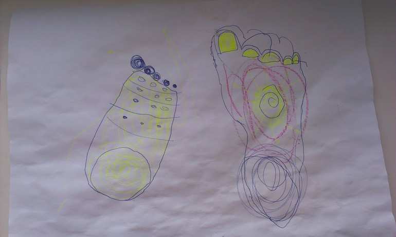 Вероника рисует