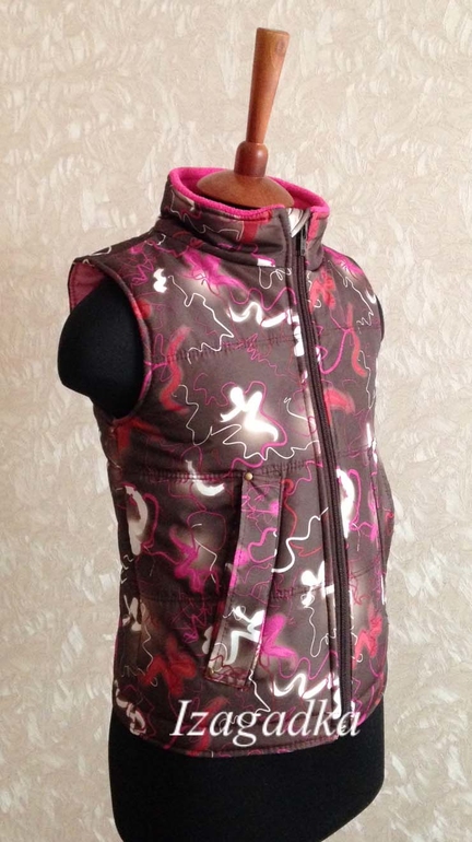 Жилеточка для девочки